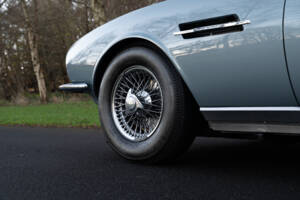 Image 27/57 de Aston Martin DBS Vantage (1969)