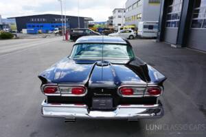 Image 7/77 of Ford Fairlane 500 Club Victoria (1958)