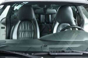 Image 31/50 of Porsche 911 Carrera 4S (2004)