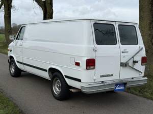 Bild 6/19 von Chevrolet Sportsvan LWB (1993)