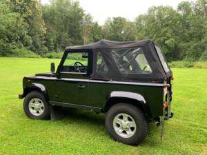 Afbeelding 10/16 van Land Rover Defender 110 (2006)