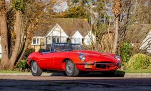 Image 1/50 of Jaguar E-Type (1969)