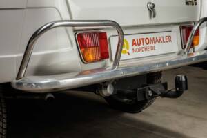 Image 30/67 of Citroën Ami 6 Break (1969)