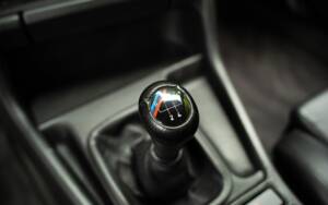 Bild 30/45 von BMW M5 (1992)