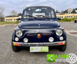 Image 2/10 of FIAT 500 L (1972)