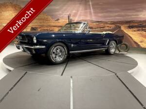 Image 1/36 of Ford Mustang 289 (1966)