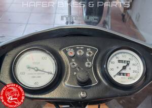 Image 17/37 de Ducati 900 SS (1981)