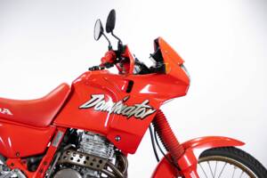 Image 29/50 de Honda NX 650 Dominator (1990)