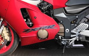 Image 86/91 of Kawasaki Ninja 1200 ZX-12R (2000)