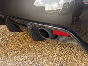 Afbeelding 19/69 van Aston Martin DBS (2012)