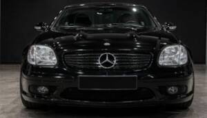 Image 2/4 of Mercedes-Benz SLK 32 AMG (1999)