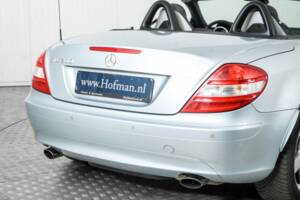 Immagine 27/50 di Mercedes-Benz SLK 200 Kompressor (2004)