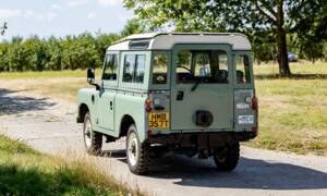 Image 3/50 of Land Rover 88 (1978)