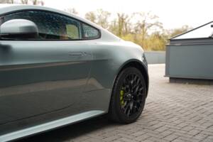 Bild 46/50 von Aston Martin V12 Vantage AMR (2017)