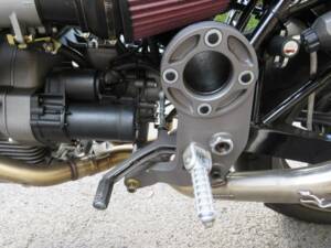 Bild 31/49 von Moto Guzzi Daytona RS (1996)