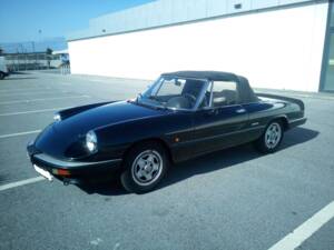Bild 5/8 von Alfa Romeo 1.6 Spider (1989)