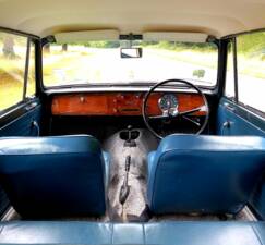 Image 93/93 of Triumph Herald 1200 (1964)