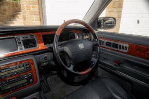 Bild 42/50 von Toyota Century (2003)