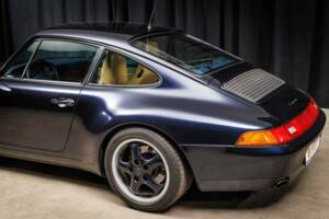 Imagen 28/65 de Porsche 911 Carrera (1994)