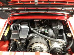 Afbeelding 6/10 van Porsche 911 Carrera 4 (1995)