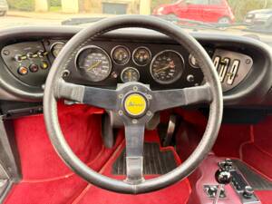 Bild 18/50 von Ferrari Dino 208 GT4 (1976)