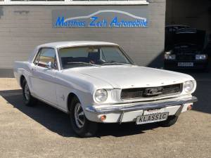 Imagen 2/41 de Ford Mustang 200 (1966)