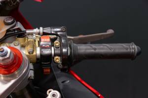 Image 33/50 of Ducati DUMMY (1994)