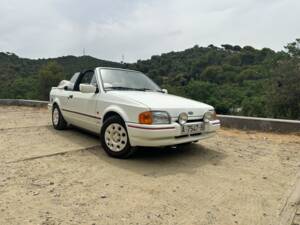 Image 3/15 of Ford Escort IV XR3i (1988)