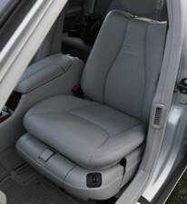 Image 48/50 de Mercedes-Benz S 500 L (2001)