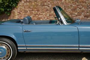 Imagen 27/50 de Mercedes-Benz 280 SL (1968)