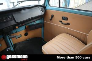 Immagine 11/15 di Volkswagen T2b Camper (1978)