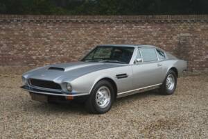 Afbeelding 1/50 van Aston Martin V8 (1974)