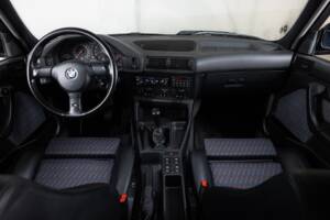 Bild 7/34 von BMW M5 (1993)