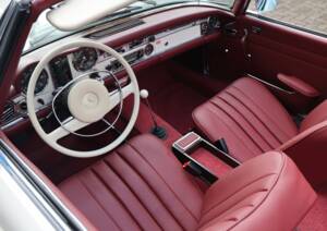 Bild 43/56 von Mercedes-Benz 280 SL (1969)