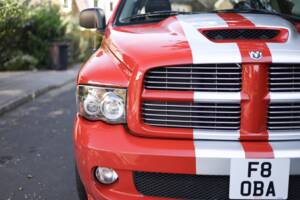 Immagine 28/50 di Dodge Ram SRT 10 (2005)