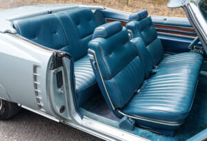 Image 26/30 of Cadillac Fleetwood Eldorado Convertible (1972)