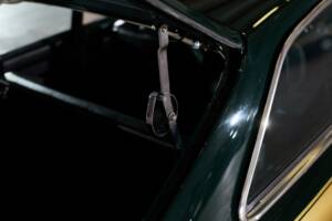 Bild 31/38 von MG MGB GT (1975)