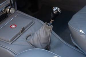 Bild 38/50 von Jaguar Mk II 2.4 (1964)
