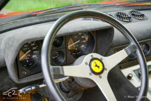 Image 6/80 de Ferrari 365 GTC&#x2F;4 (1972)