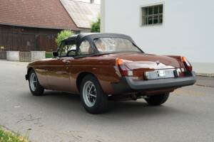 Image 18/100 of MG MGB (1978)