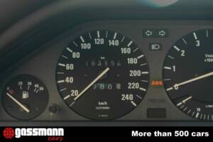 Bild 12/15 von BMW 325i (1986)