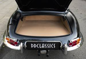 Afbeelding 22/26 van Jaguar E-Type 3.8 Flat Floor (1961)