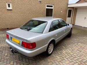 Bild 8/25 von Audi A6 2.6 (1996)