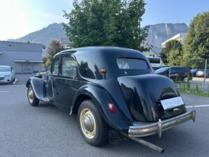Bild 7/44 von Citroën Traction Avant 15/6 (1953)