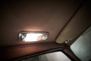 Image 52/99 de Rolls-Royce Corniche I (1979)