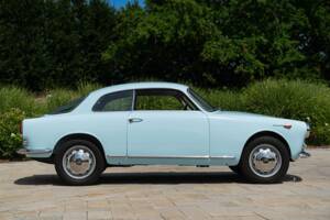 Image 4/50 de Alfa Romeo Giulietta Sprint (1960)