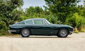 Bild 2/50 von Aston Martin DB 6 Vantage (1967)