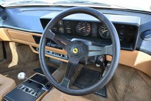 Image 46/50 of Ferrari Mondial 8 (1981)