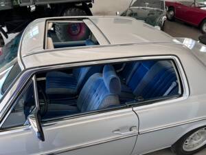 Image 11/61 of Mercedes-Benz 280 CE (1974)