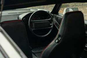 Image 24/50 of Porsche 928 S4 (1990)